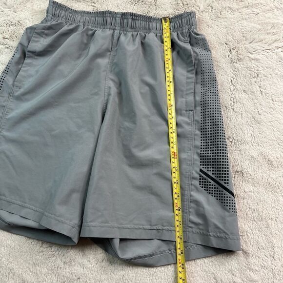 Under Armour Heat Gear Gym Shorts Mens Small Loose Fit Elastic Waist Pockets - Picture 8 of 9
